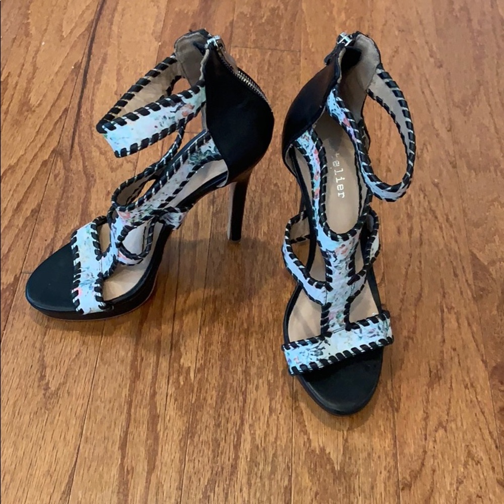 Nicole Miller Heels Size 7, worn once